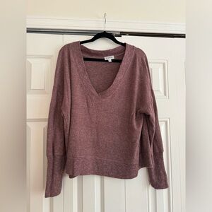 Mauve v-neck sweater
